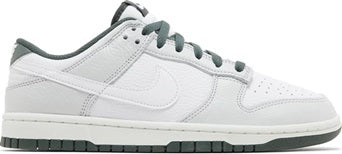 Nike Dunk Low SE 'Photon Dust'